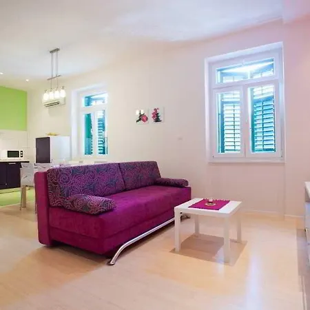 Dalmatian Apartment *